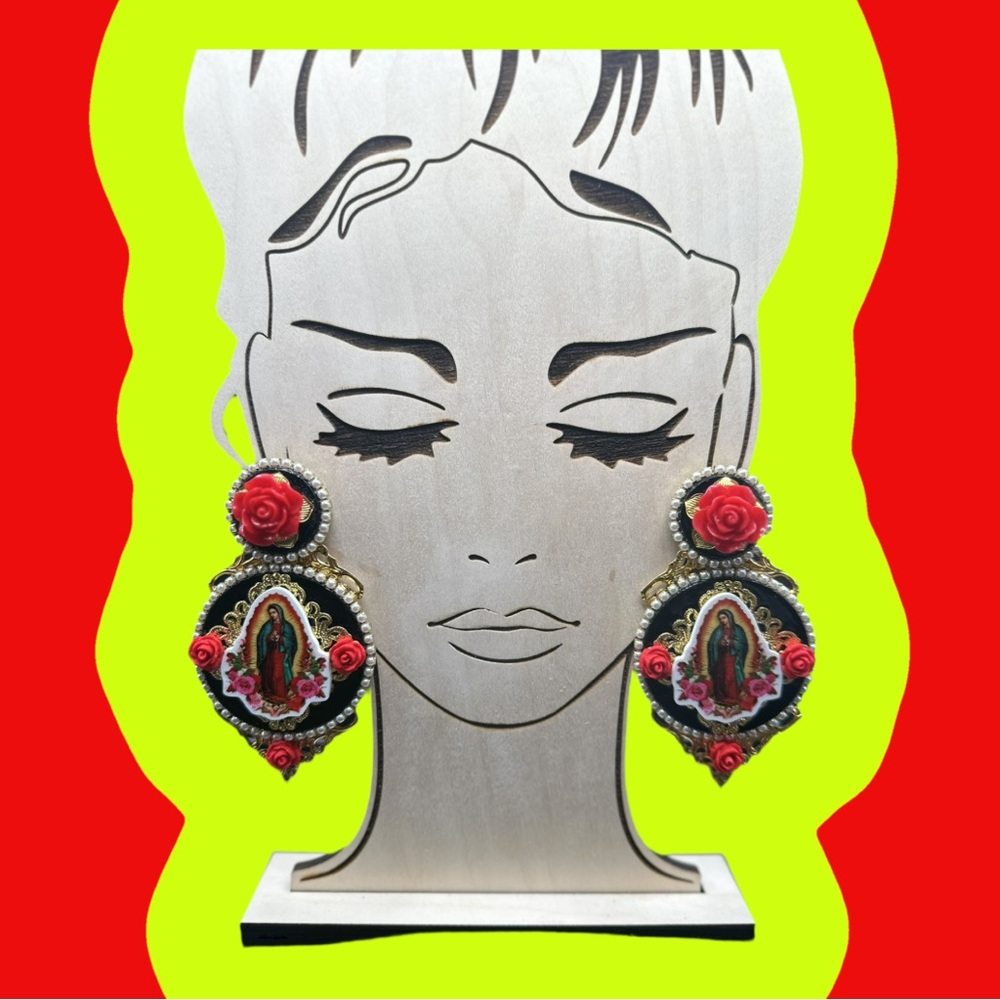 Couture Earrings - Mothers Says - Elegant Red and Black Earrings